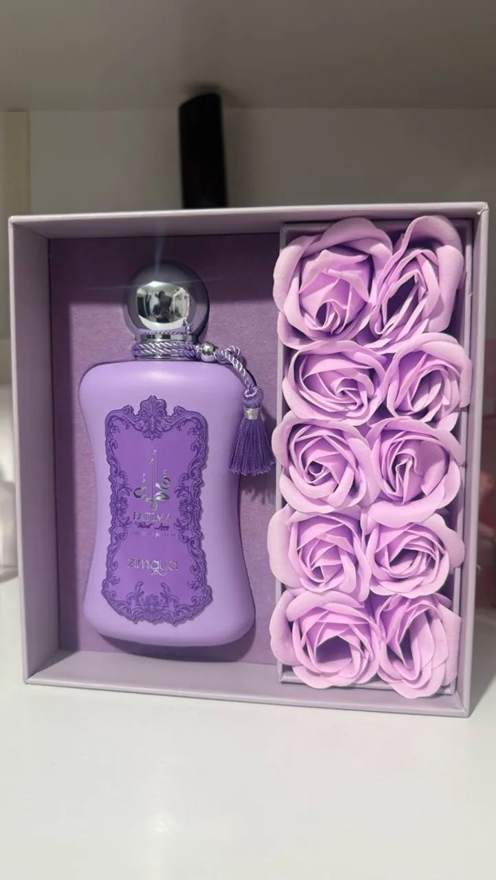 Perfume Desapego sem tampa na caixa.