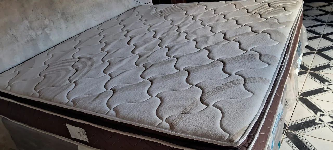 Cama King Nova 1.93x2.03