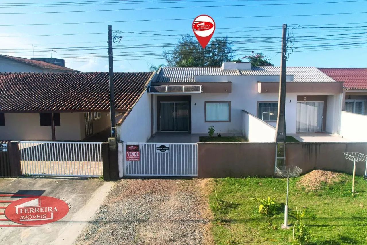 Casa com Quintal de Fundos
