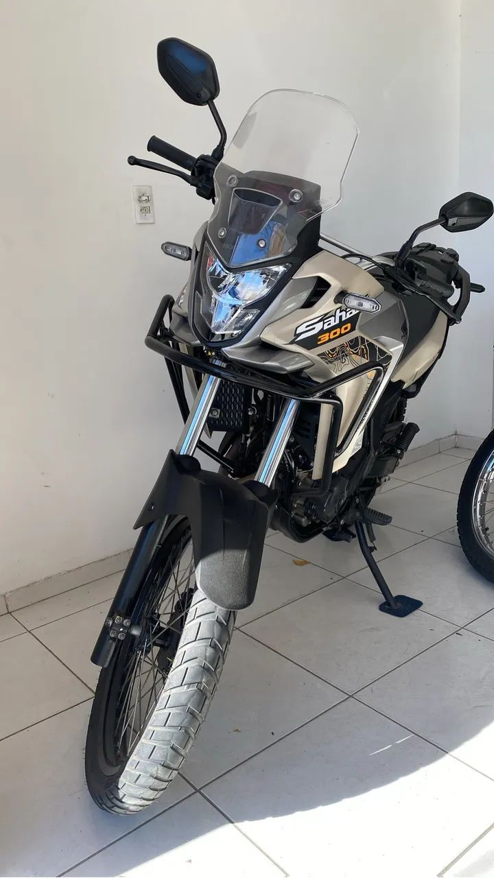 Sahara 300 ADV 