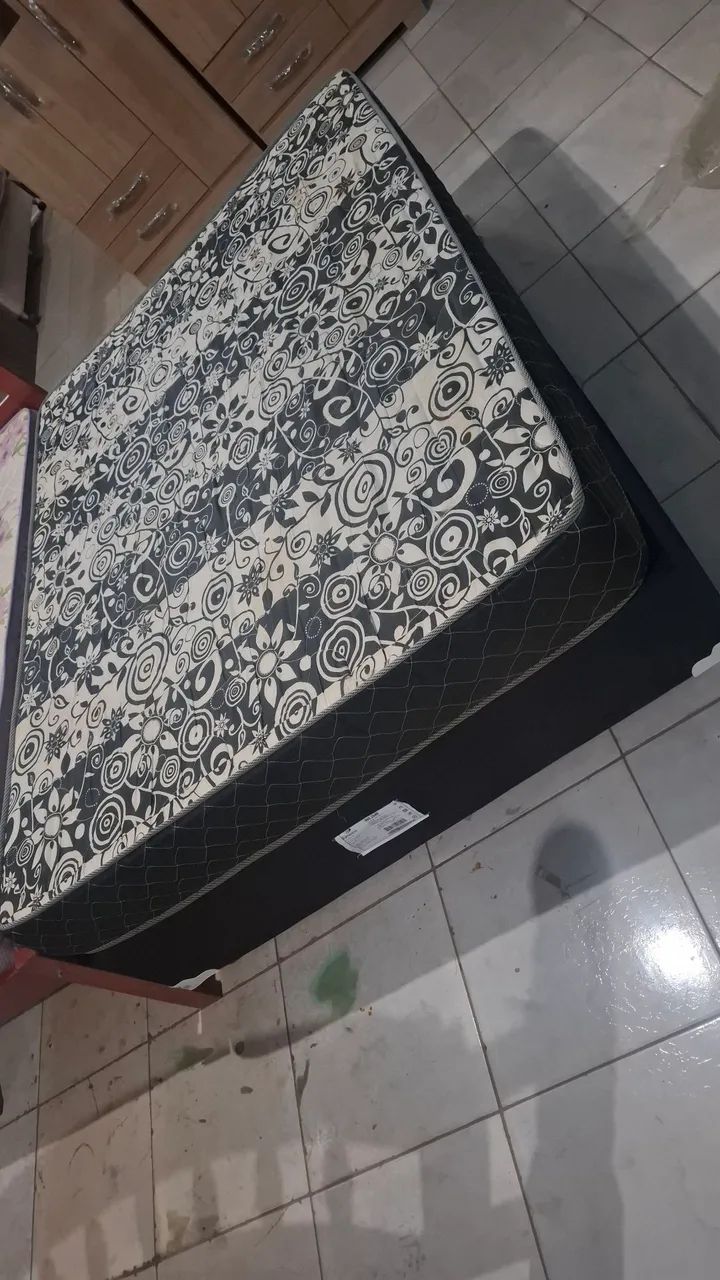 Cama Box de casal espuma ( bem conservada) - Foto 2