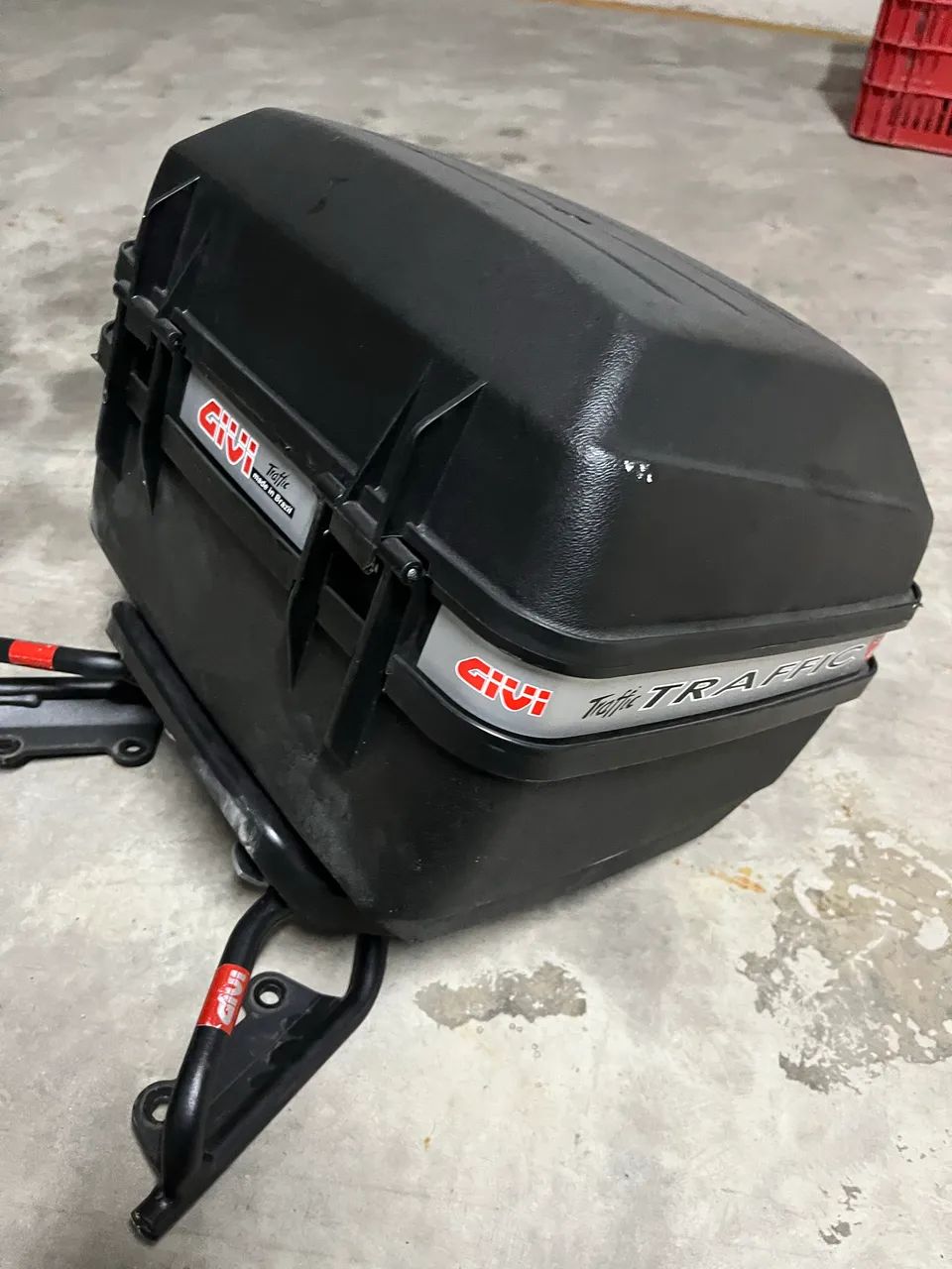 Baú Givi ótimo estado  - Foto 2