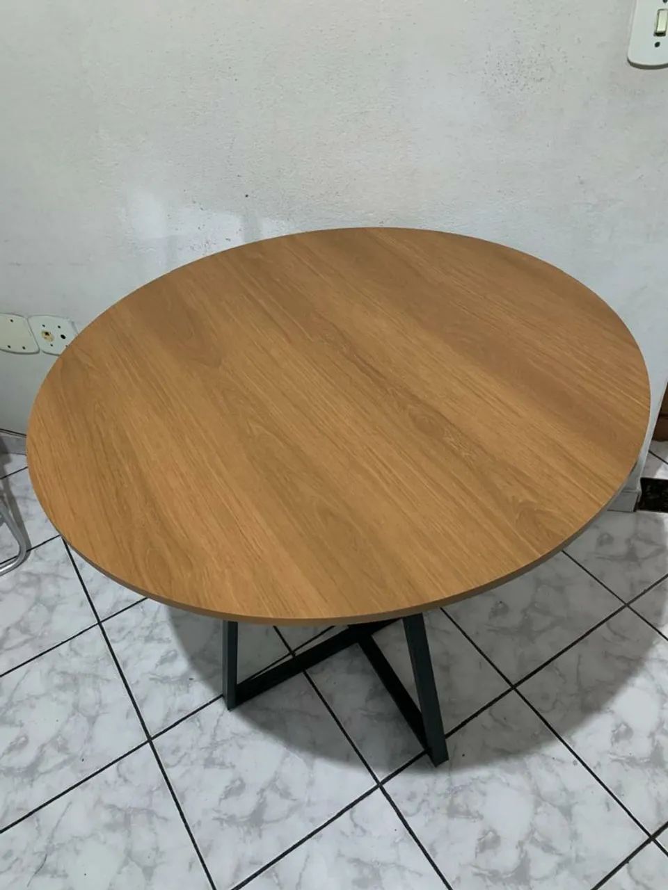 Mesa 90cm×90cm Usada - Foto 2