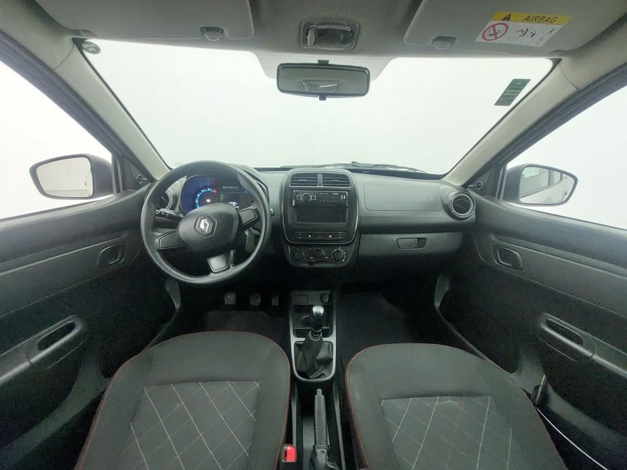 Renault Kwid 1.0 Zen, foto 15 de 18