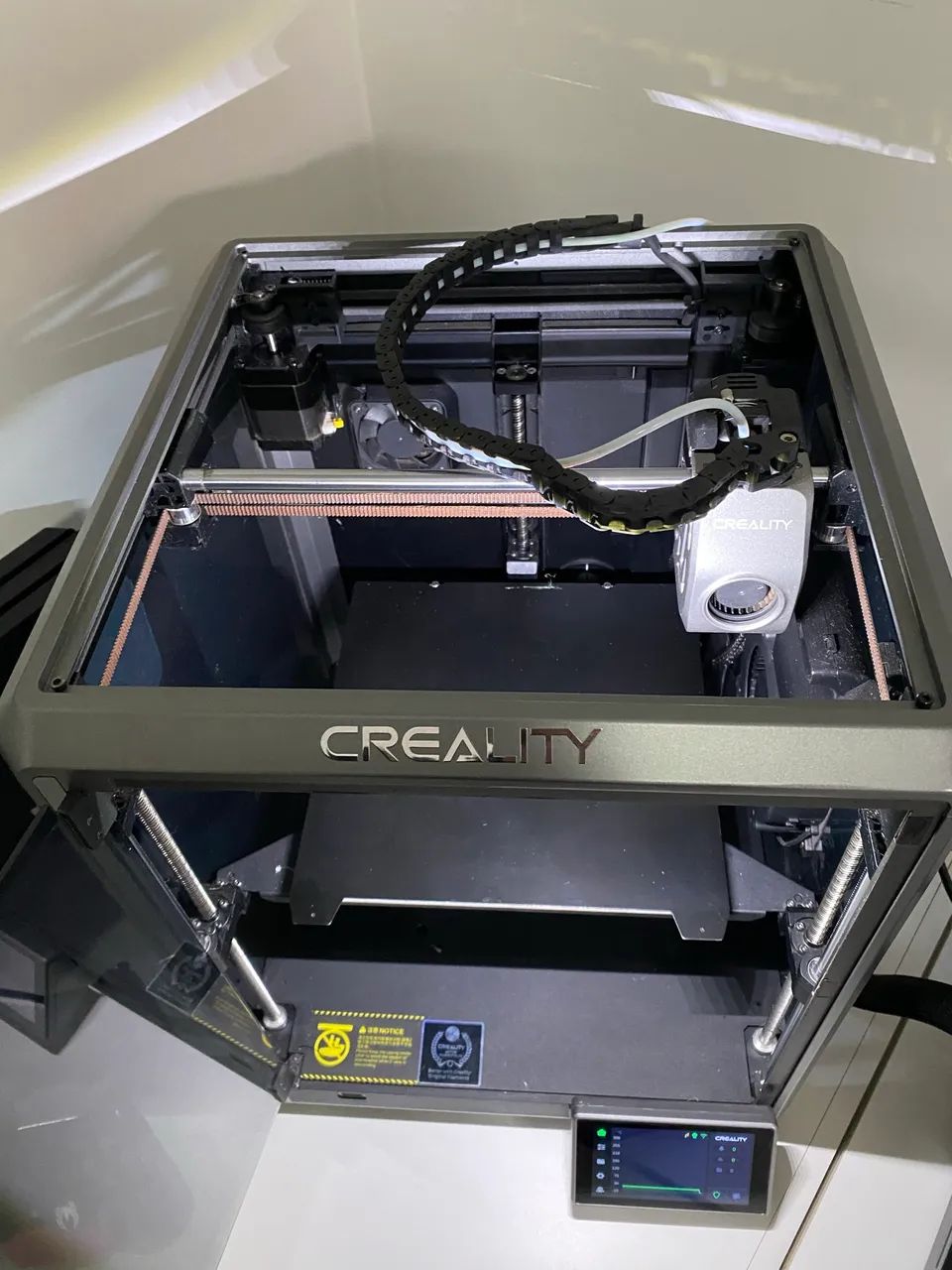 Creality K1 com câmera - Semi Nova | Apenas 25 dias de impressão! - Foto 3