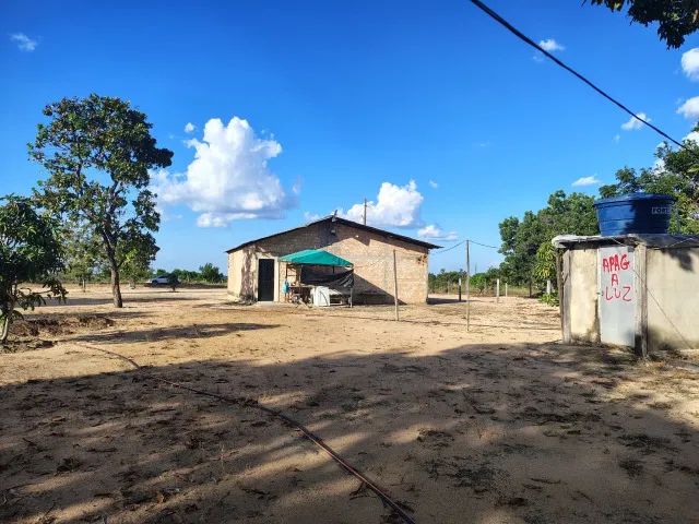 CHACARA COM PONTO COMERCIAL DE ESQUINA NO ÁGUA BOA - Foto 2