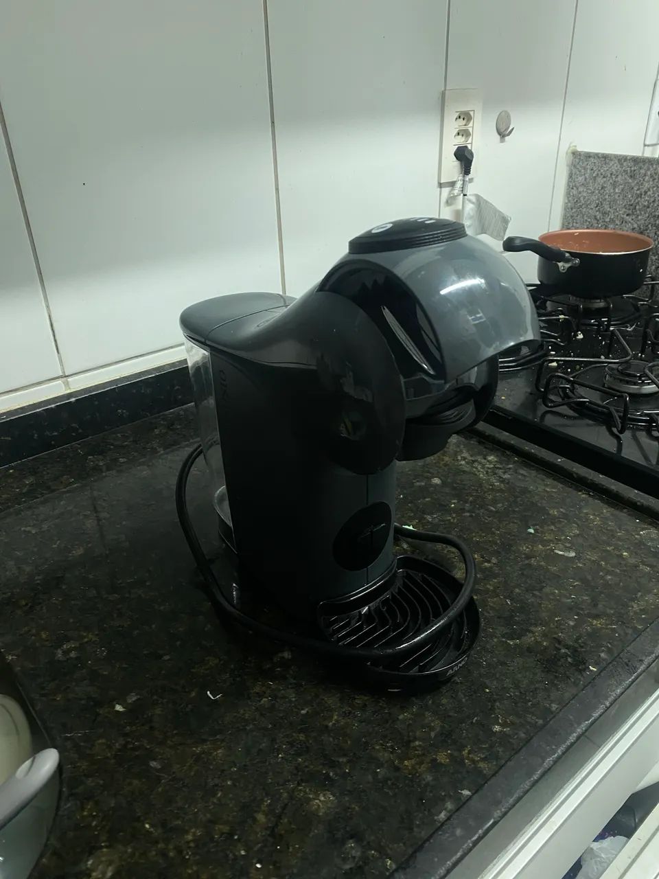 cafeteira nova e boa pra uso com caixa - Foto 3