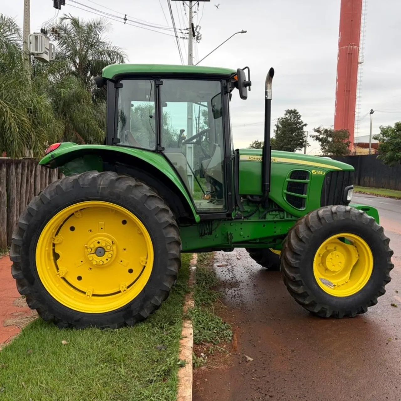 Vendo Trator John Deere 6125 J ano 2017 - Foto 2