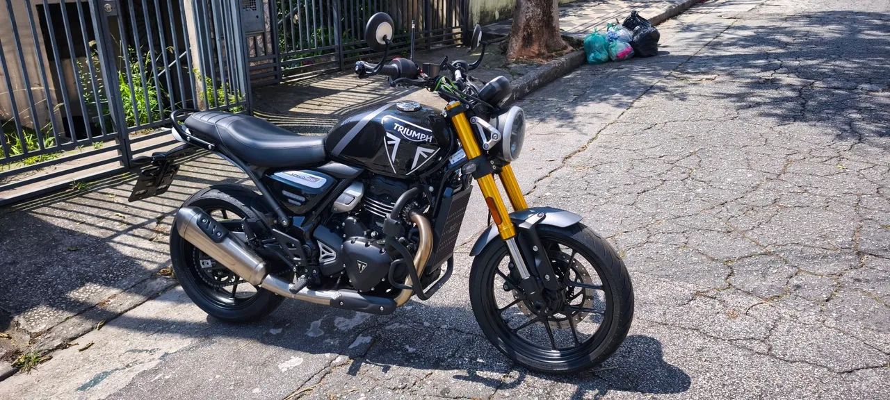 Speed 400 Triumph, SUPER NOVA  - Foto 3