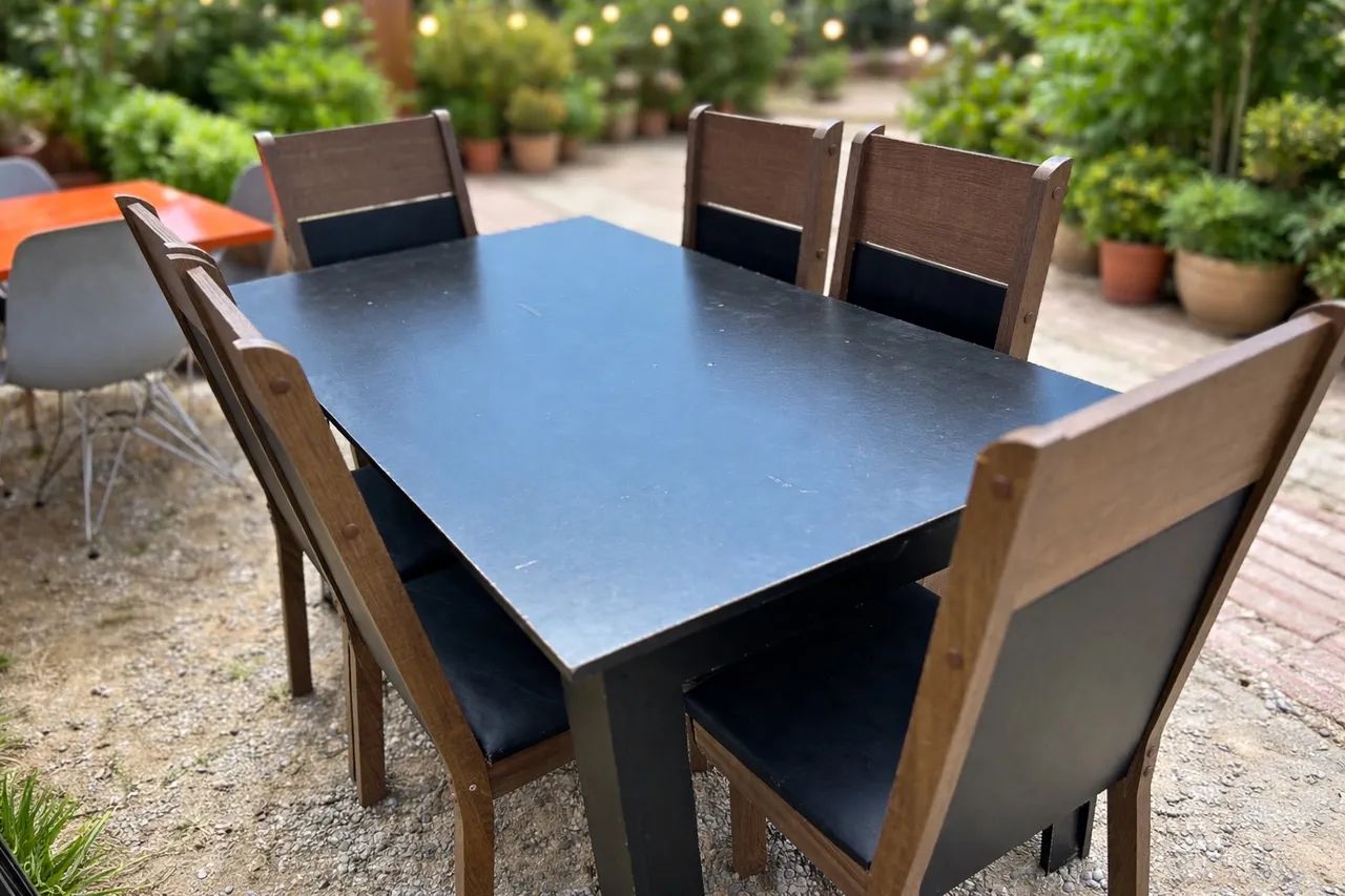 Mesa com 6 cadeiras  - Foto 2