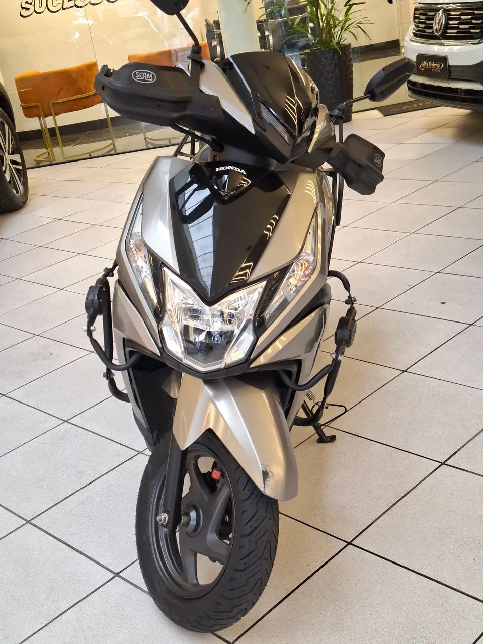 Honda elite 