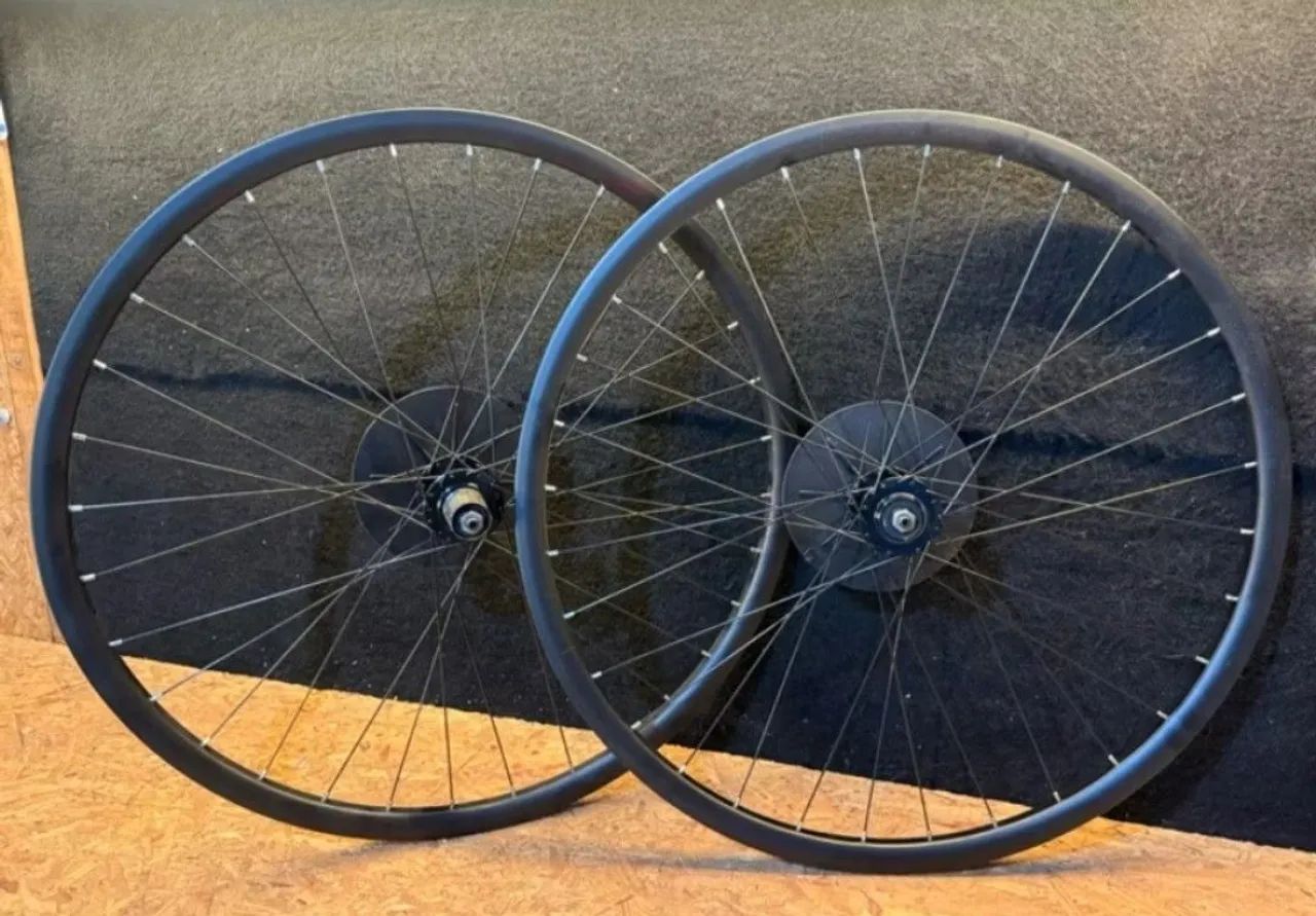 Roda speed ou gravel 700