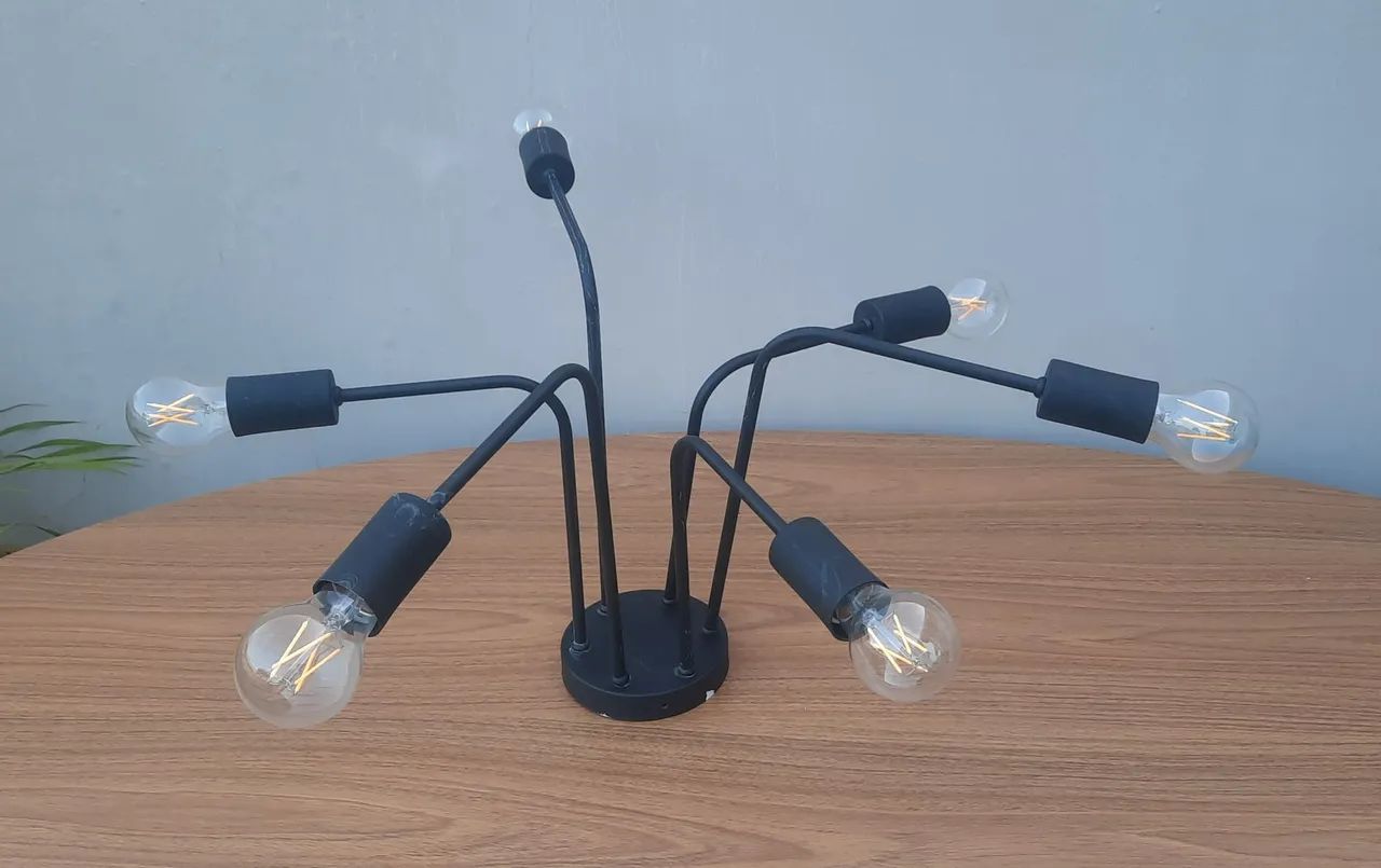 Lustre luminaria aranha com lâmpadas 