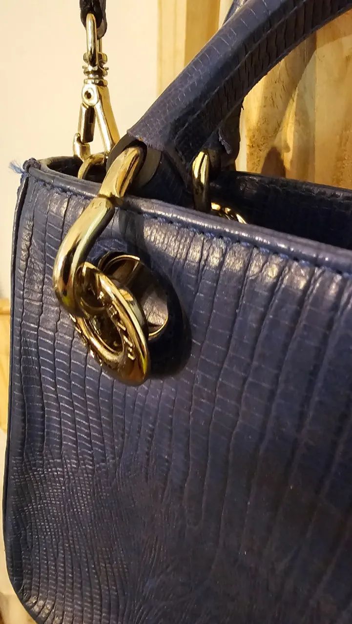 [COM DEFEITO] Bolsa Arezzo Estilo Lady - Foto 4