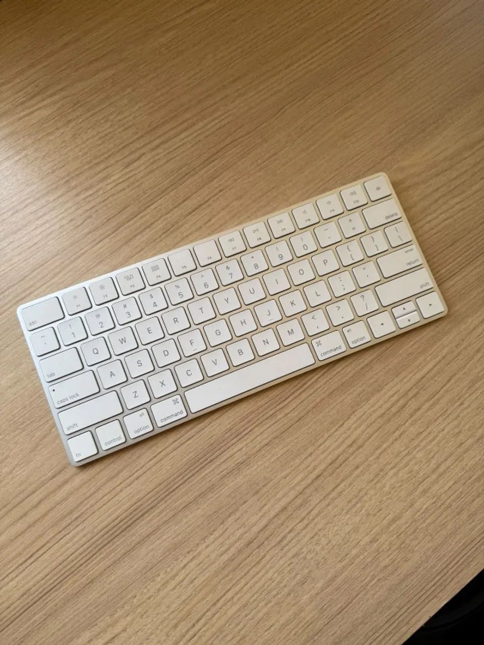 Teclado Apple Magic Keyboard A1644
