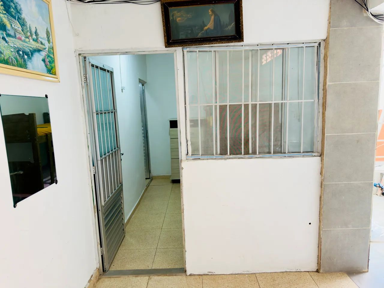 QUARTO PARA LOCAÇÃO ? R$ 770,00
