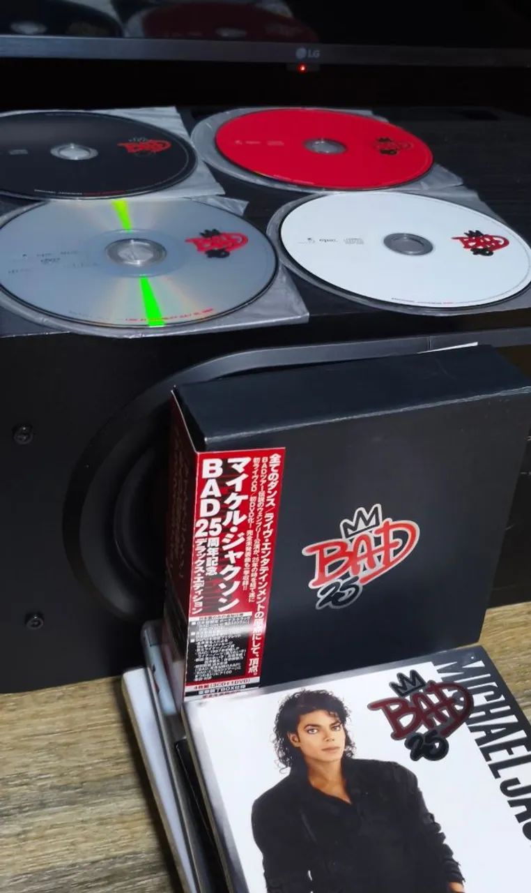 Michael Jackson Bad edição deluxe Japonês completo com OBI, edição