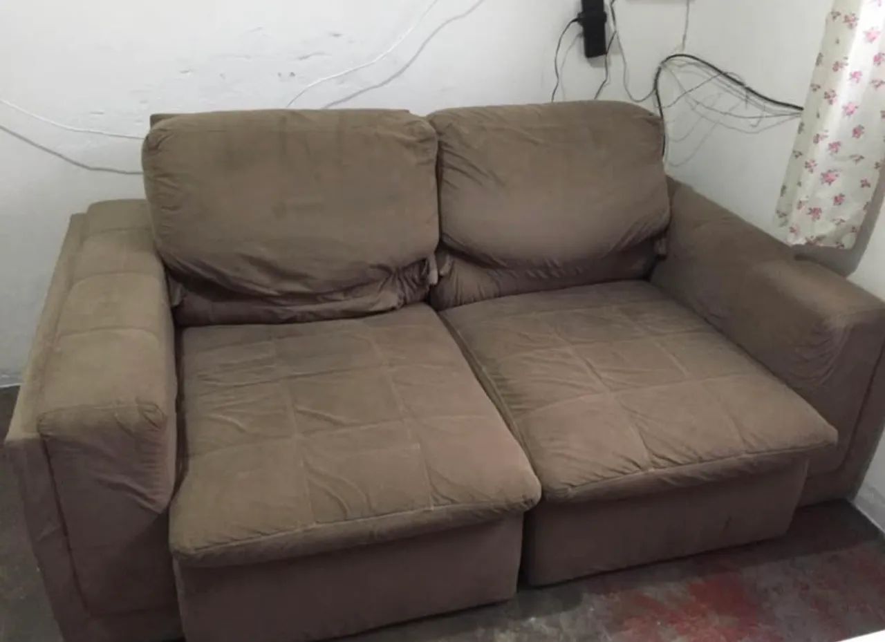SOFÁ RETRÁTIL 2 LUGARES