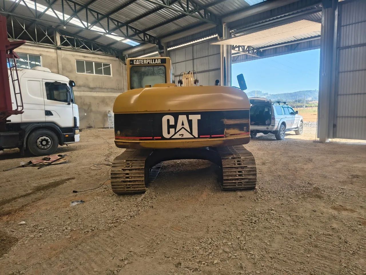 Vendo cat 2007 10 mil horas concha 7 dentes máquina toda original  - Foto 6