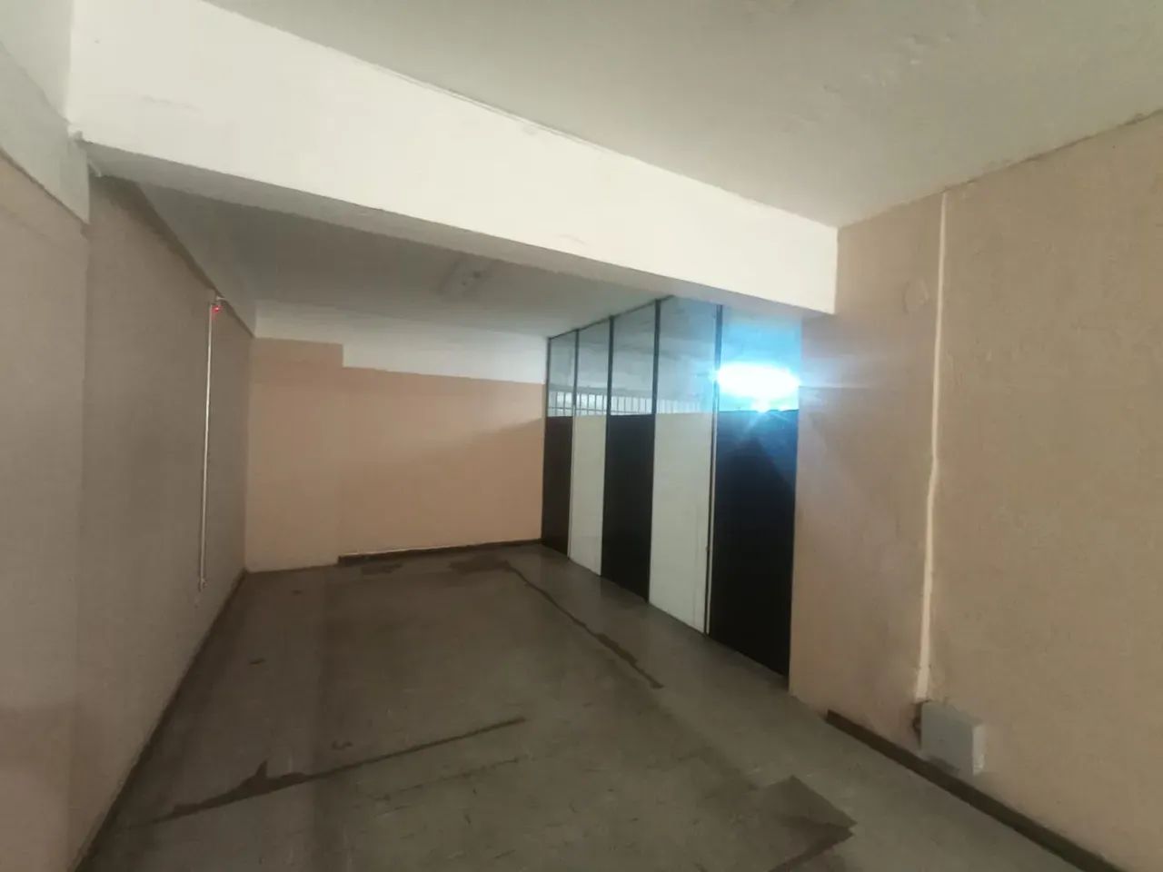 ALUGA / BARRO PRETO / LOJA 96 M² - EDIFÍCIO MONDRIAN!! - Foto 4