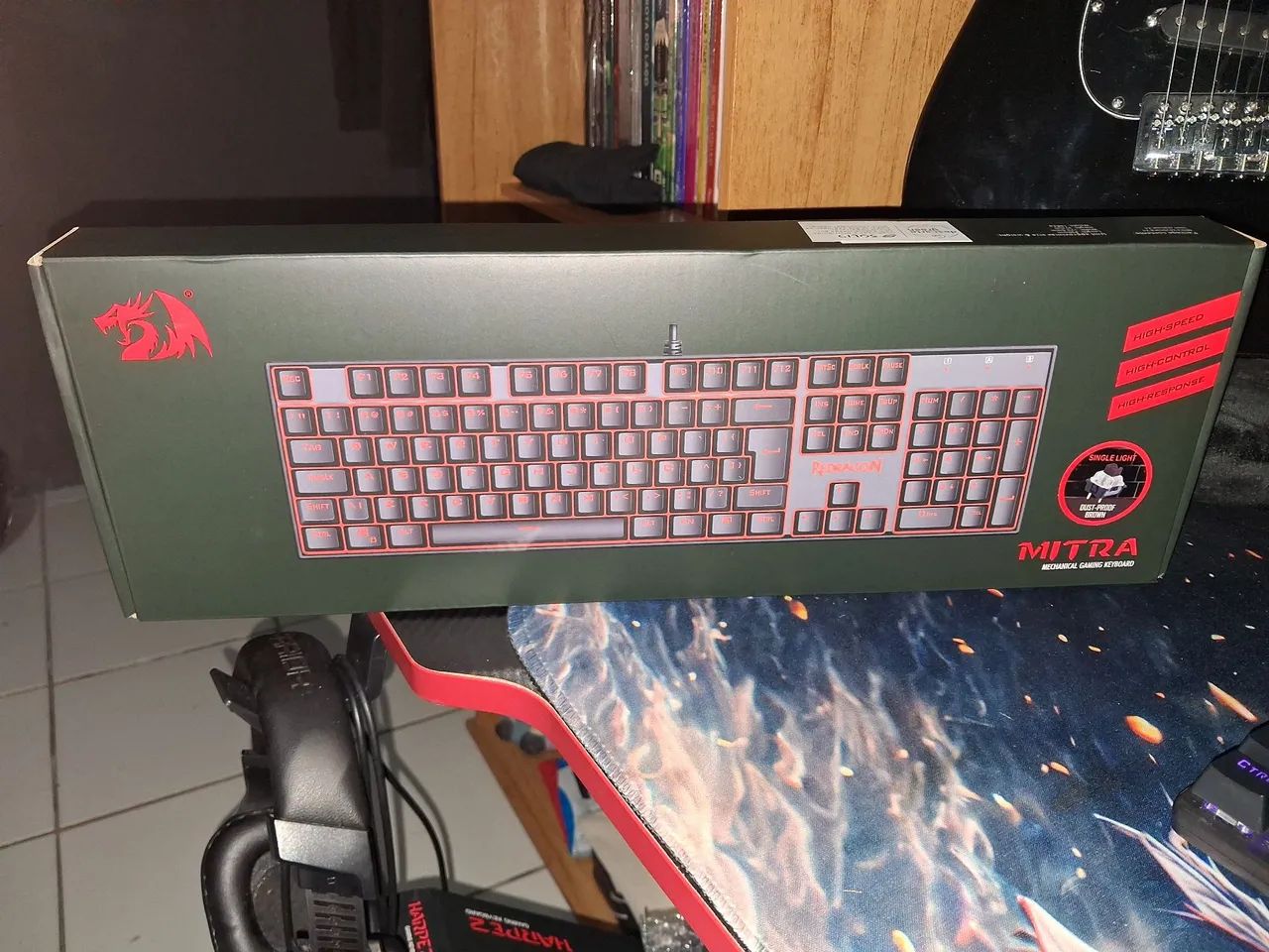 Teclado mecânico Redragon Mitra