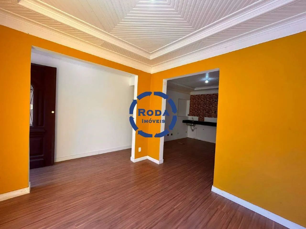 Sobrado com dois quartos e 3 banheiros, com quintal e edícula. - Foto 3