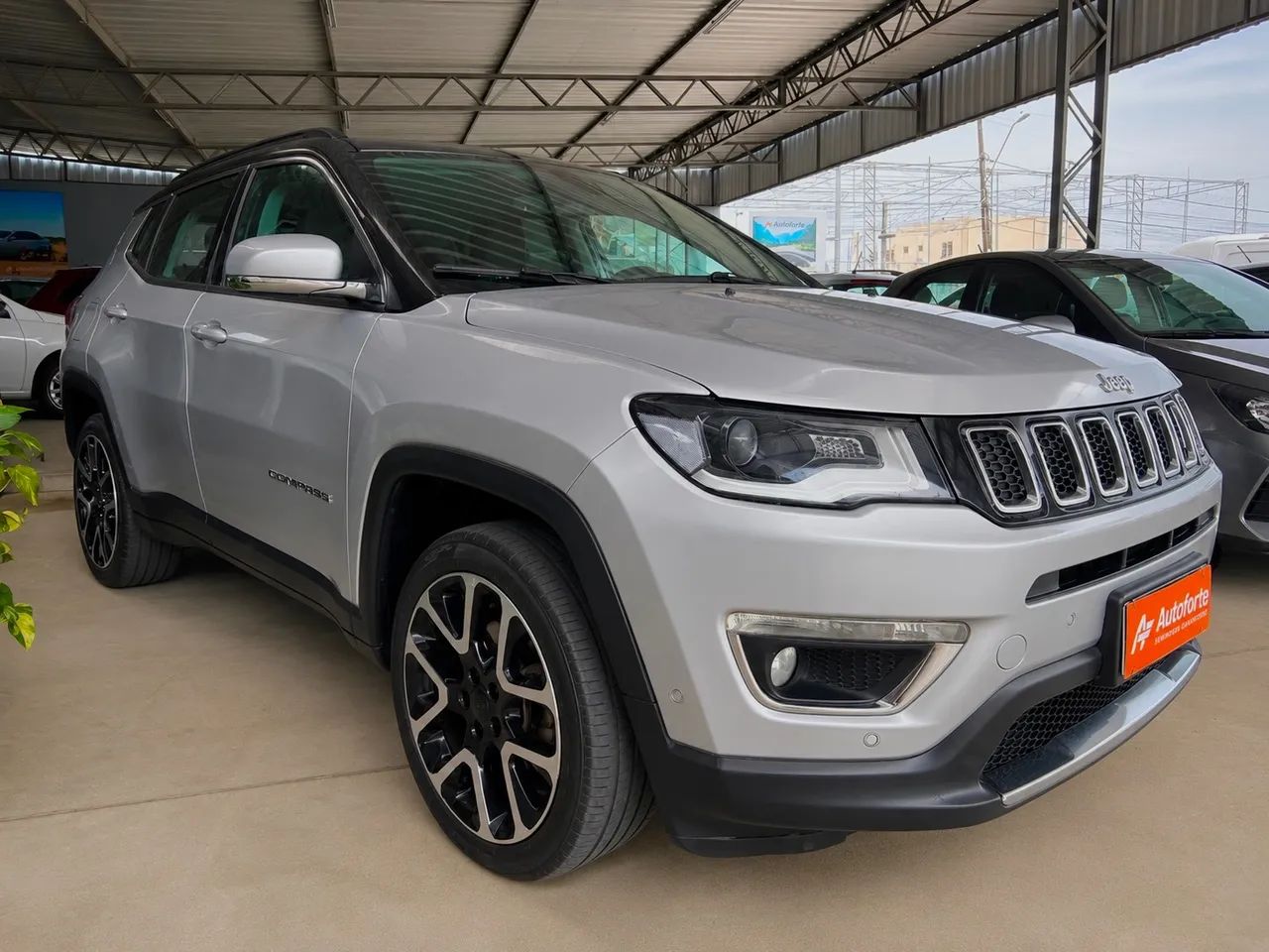 Jeep Compass Limited 2.0 4X2 Flex 16V Aut. 2019 - Foto 2