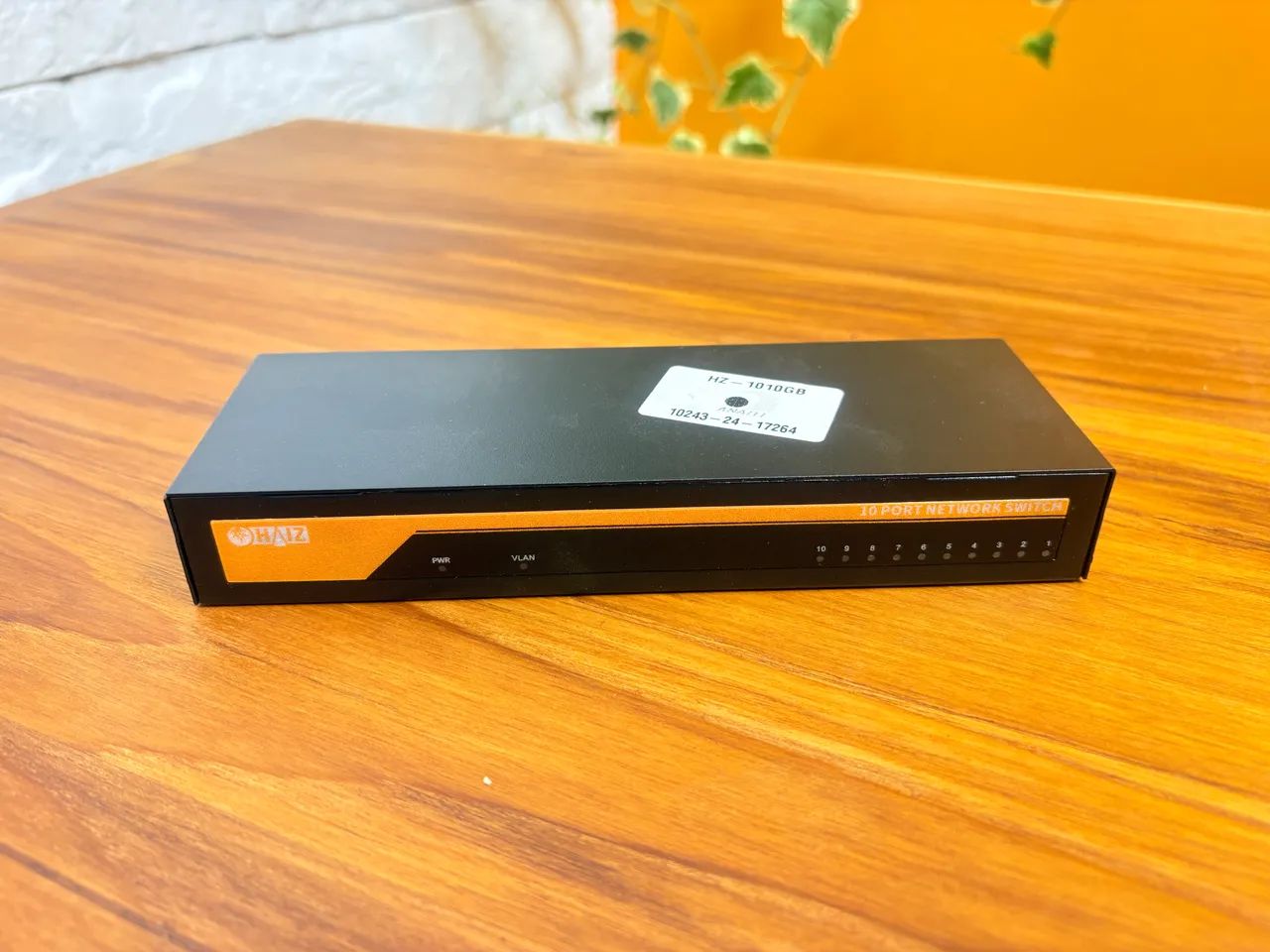 Switch De Rede Gigabit Haiz 8 Portas E 2 Uplink 100/1000mbps