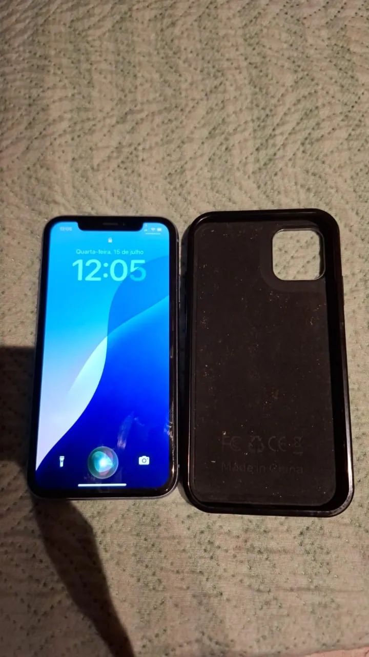 Vendo ou troco IPhone XR  - Foto 2