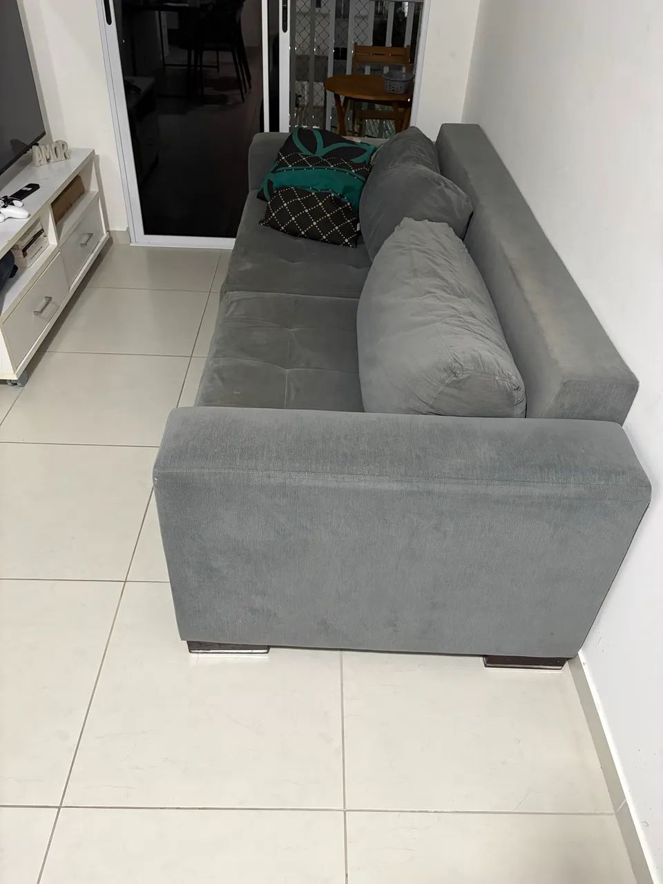 Sofá Retrátil 4 Lugares 2,30m Cinza - Muito Conservado