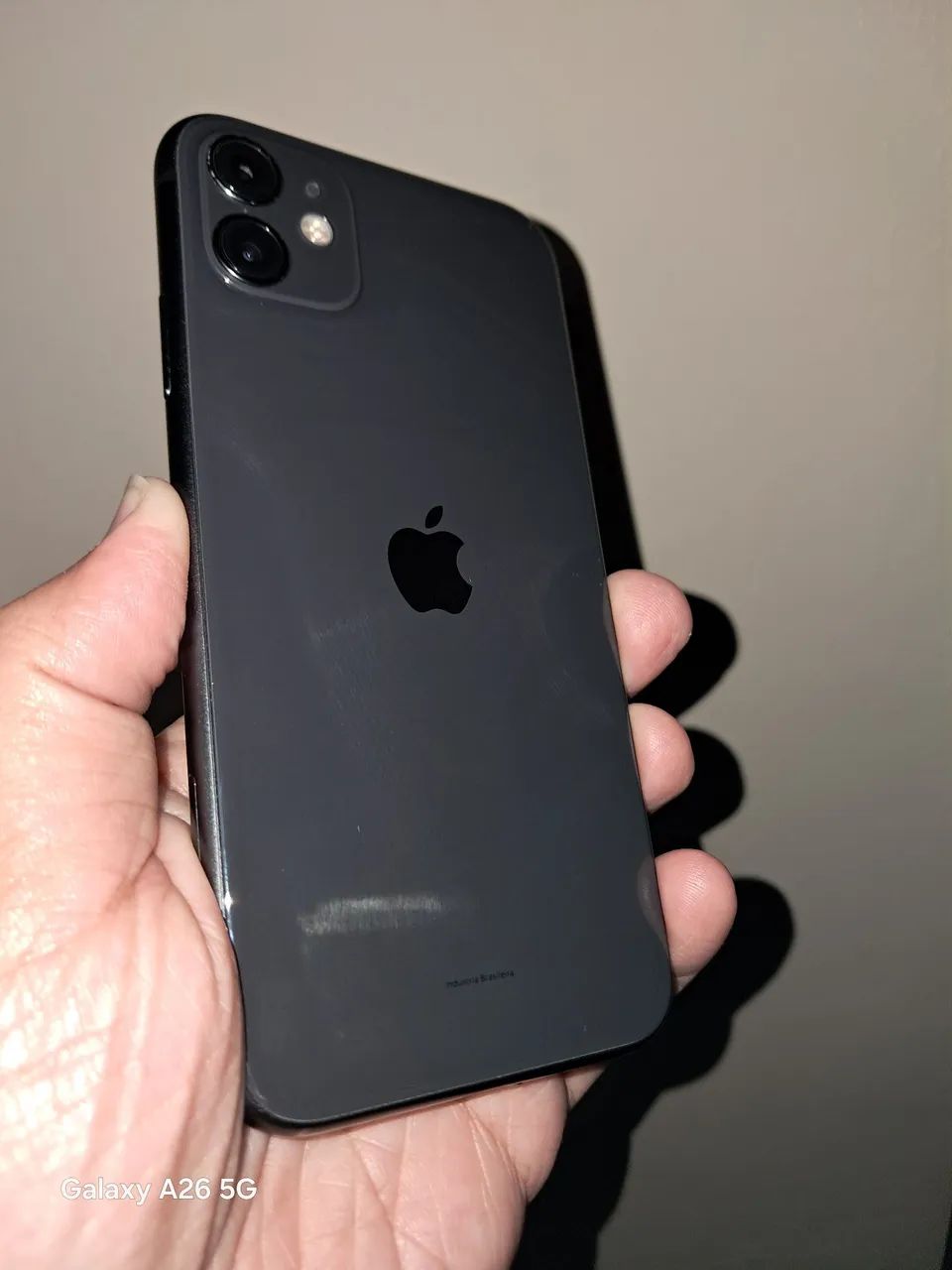 Iphone 11 128 gb 100 % Bateria  - Foto 2