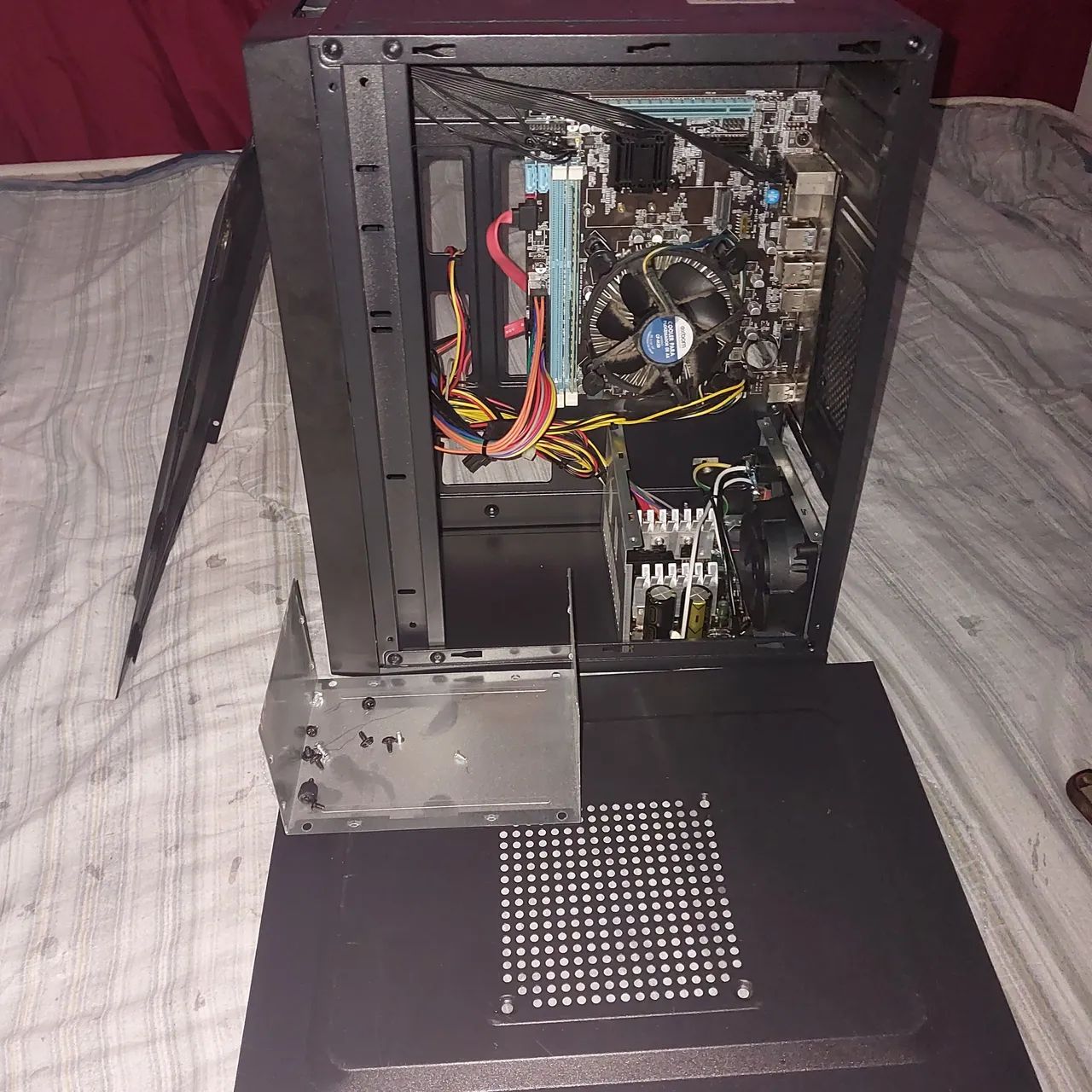PC Desktop para Peças ou Restauração (Sem HD)  - Foto 2