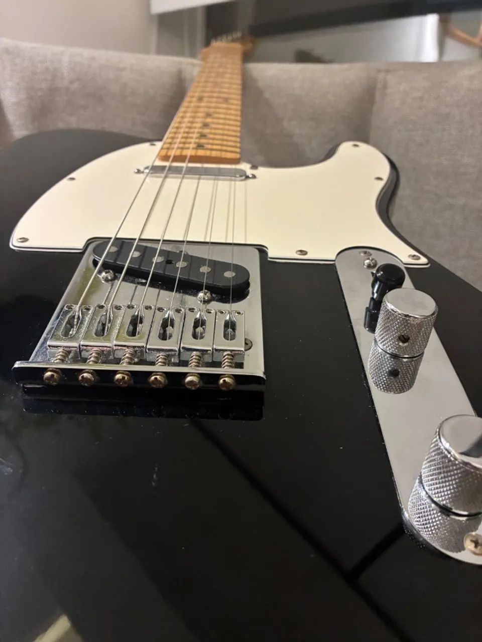 Fender Telecaster MIM 2004 como nova - Foto 4