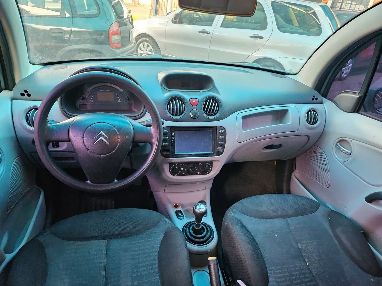 Citroën C3 GLX 1.6/ 1.6 Flex 16V 5p, foto 4 de 9