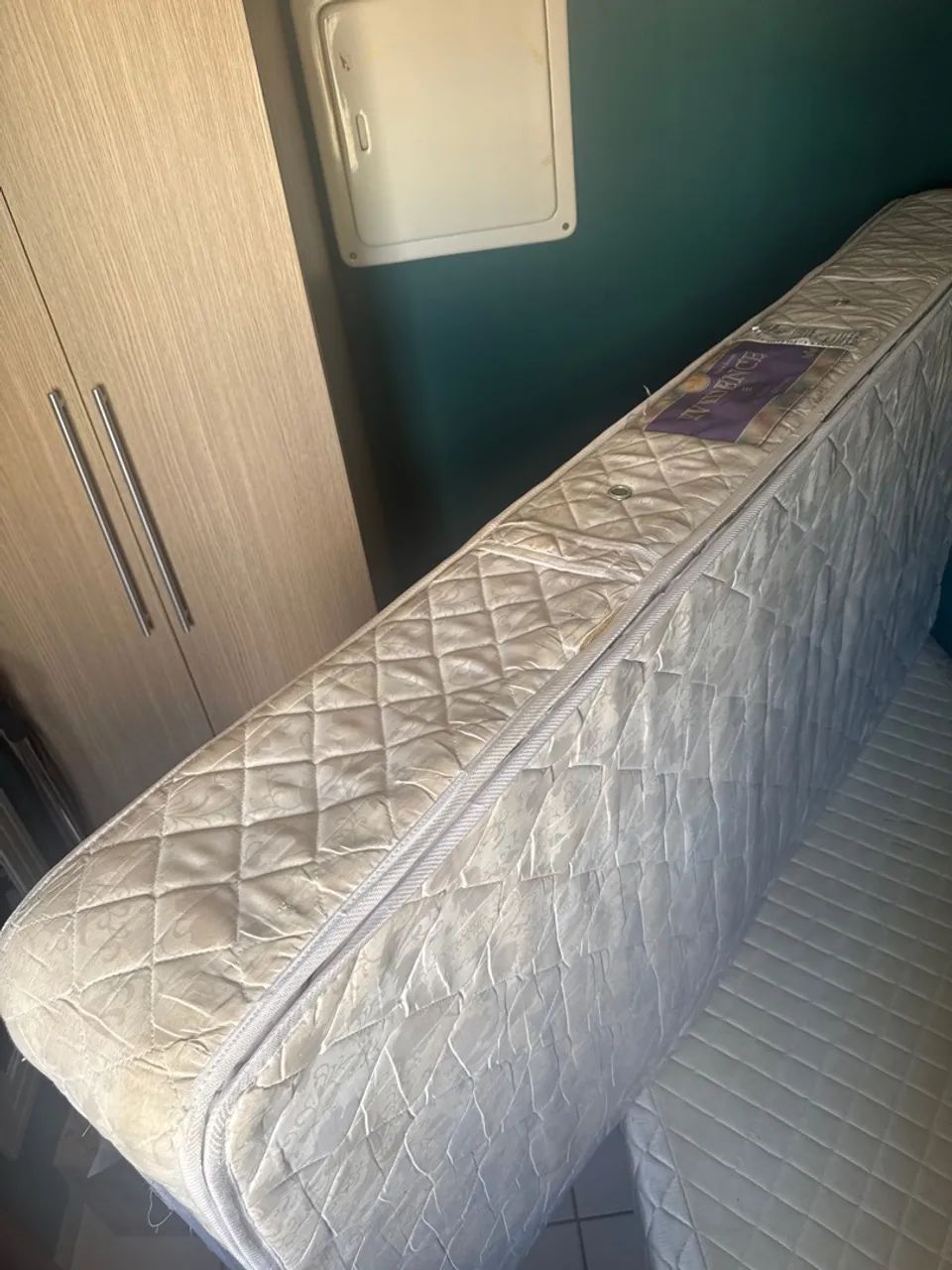 Cama box e colchão de molas ensacadas solteirão americana - Foto 3