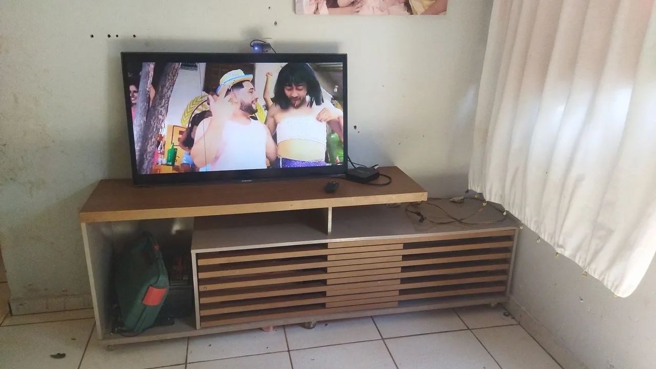 Televisão 42 - Foto 2