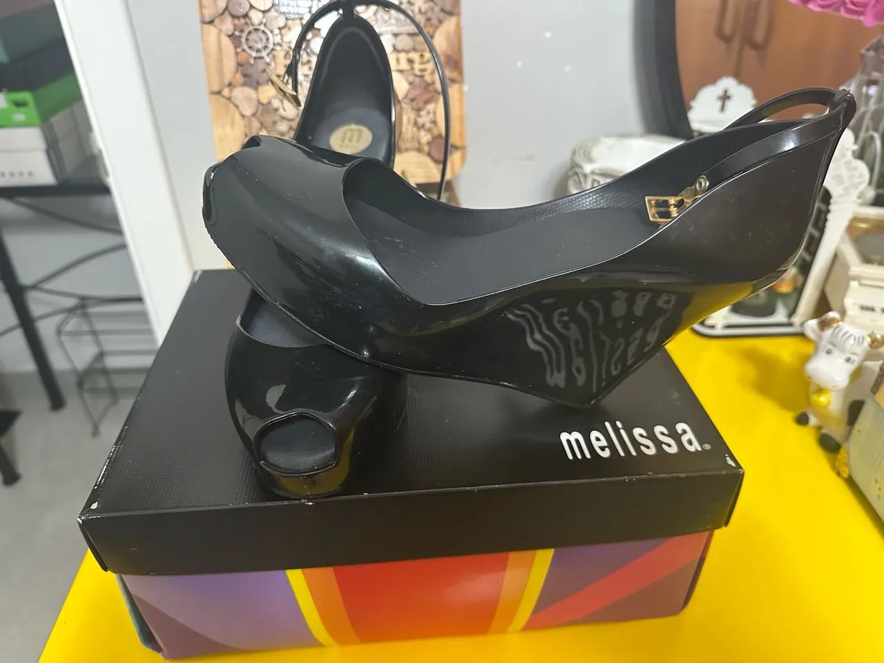 Melissa Anabela Tam 37