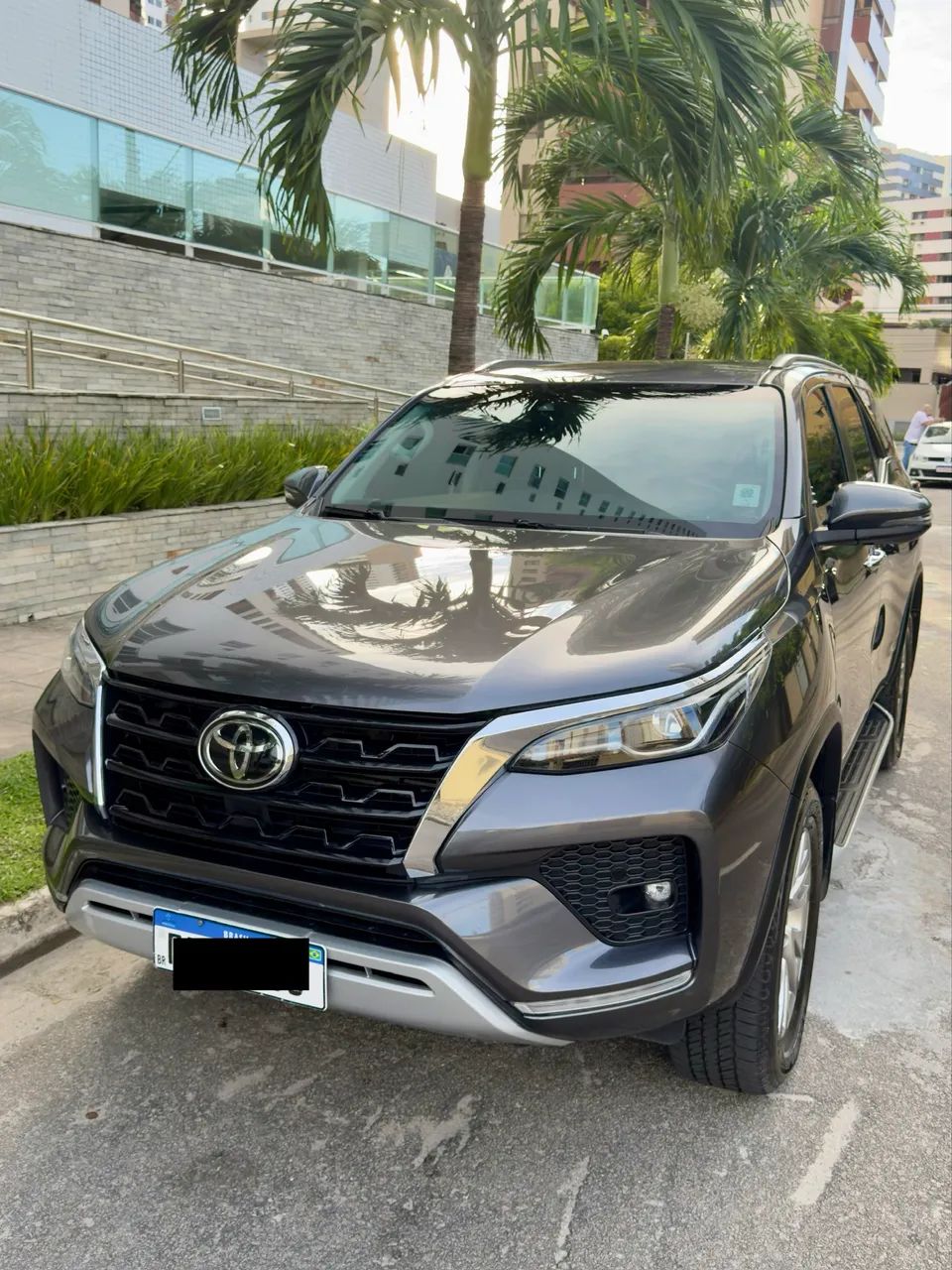 Toyota Hilux SW4 SRX 4X4 2.8 TDI 16V Dies. Aut. 2021