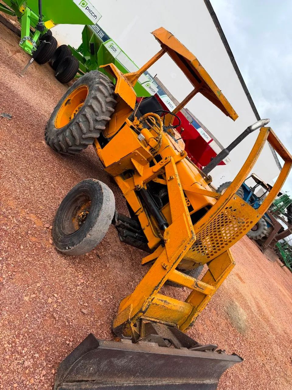 Vendo trator Valmet 68 - Foto 4