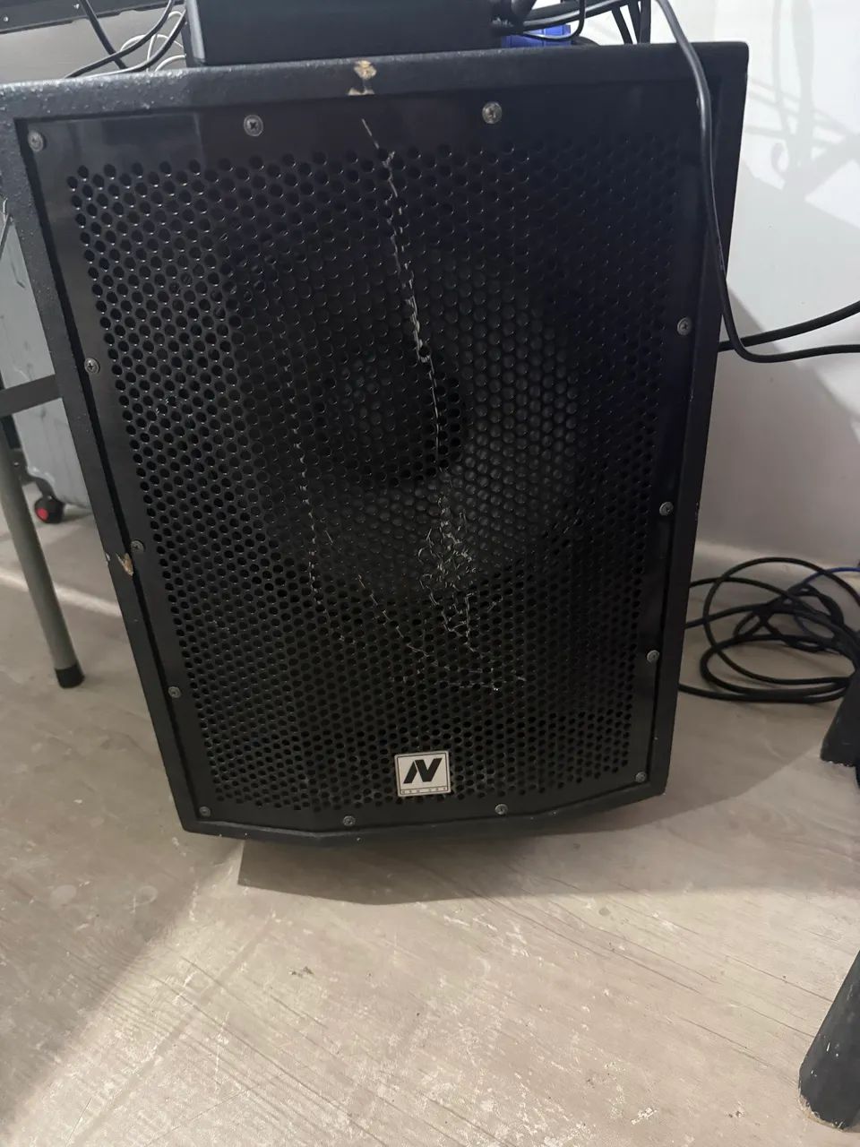 Subwoofer ativo 12 