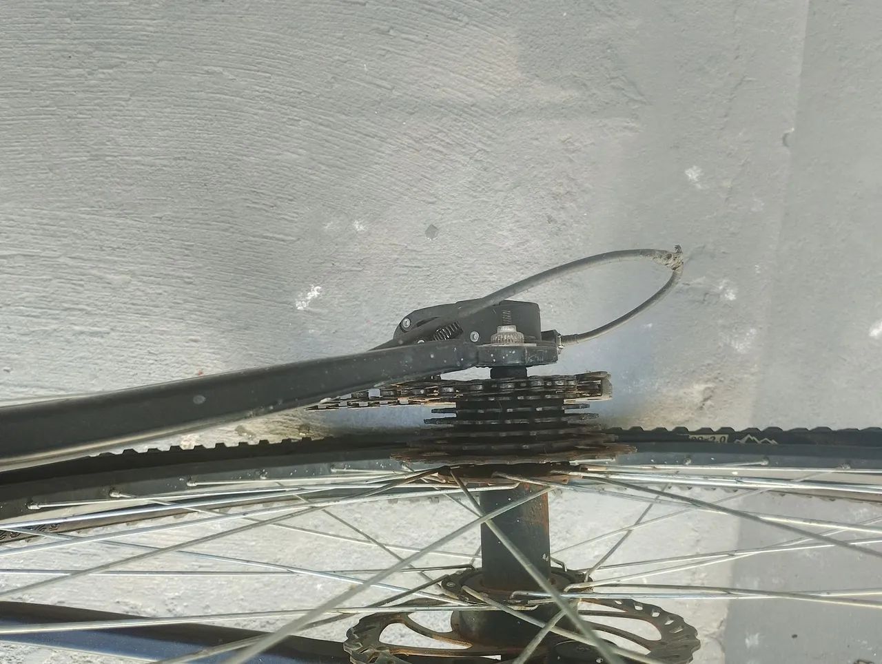 Bicicleta - aro 29 - Foto 5