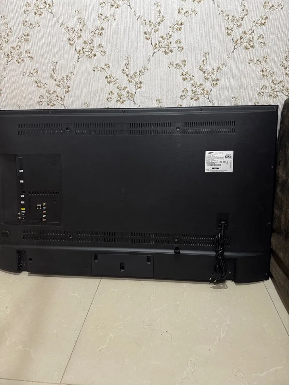 TV para reparo ou peças - Foto 3