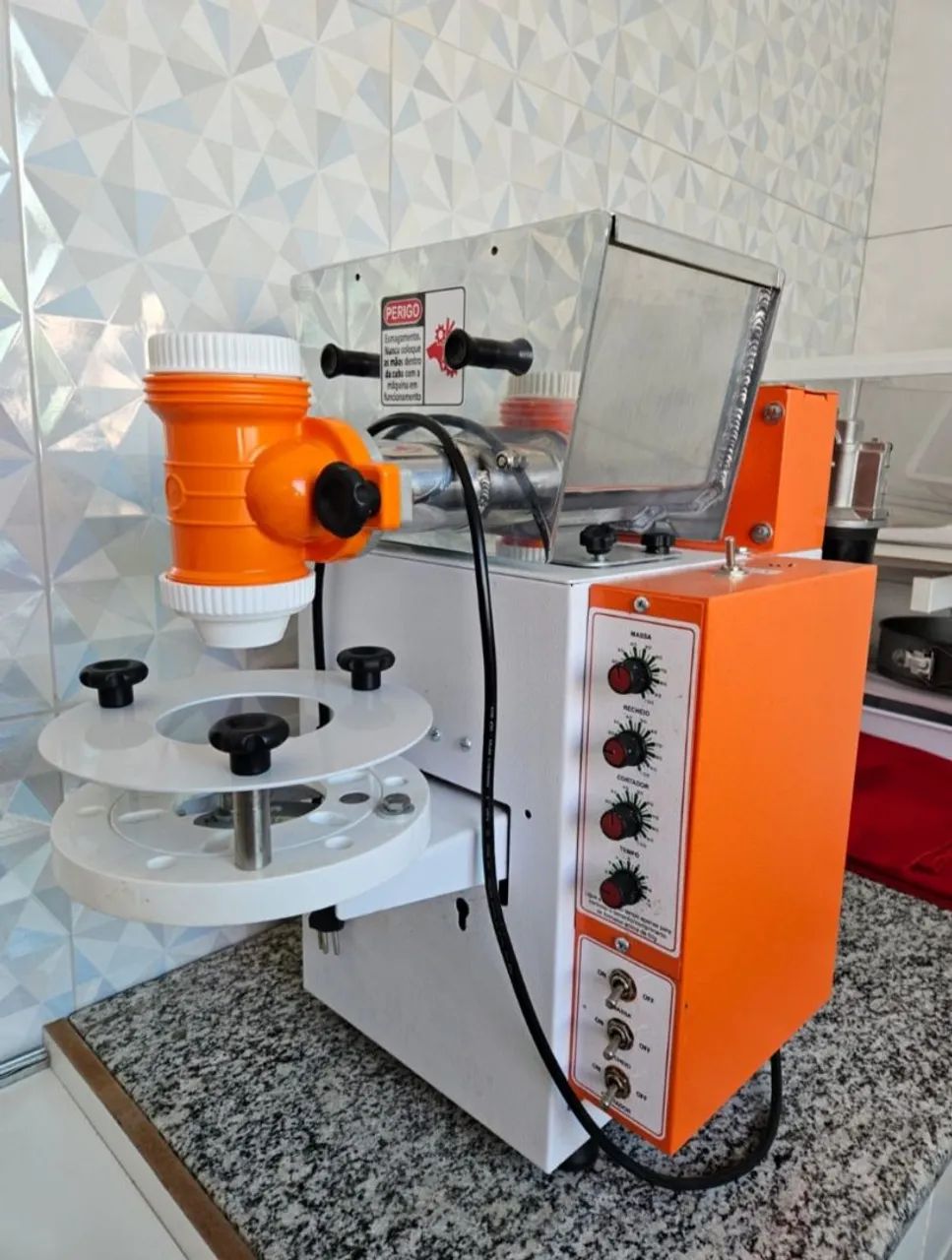 Máquina de fazer salgados COMPACTA PRINT