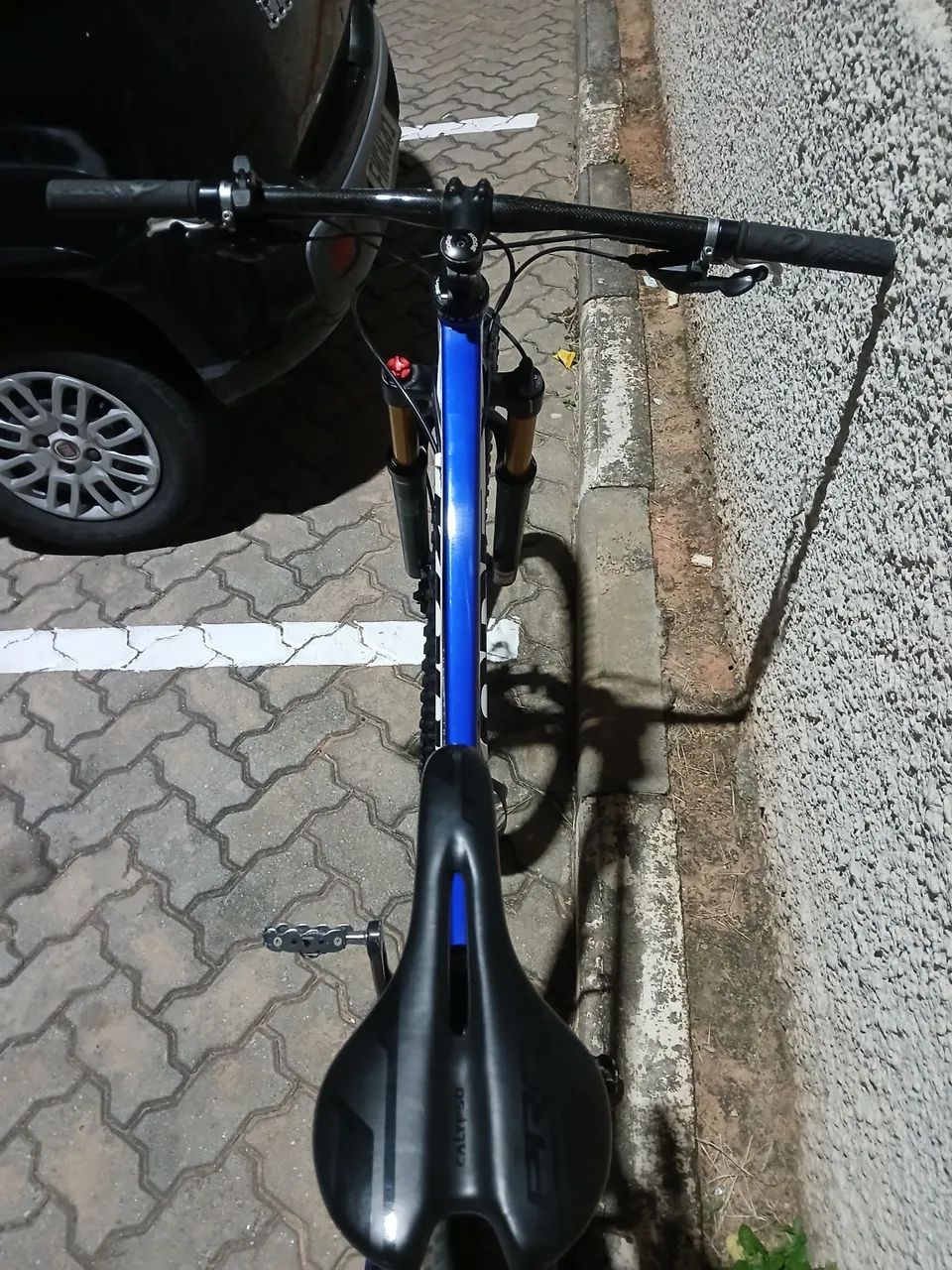 Bicicleta mtb Kobe 29" - Foto 5