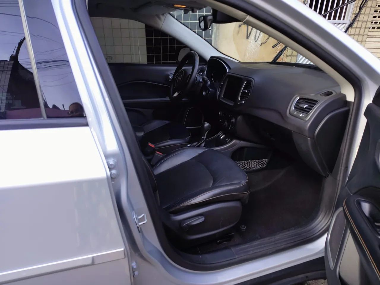 Jeep Compass Longitude 2.0 4X2 Flex 16V Aut. 2018 - Foto 4