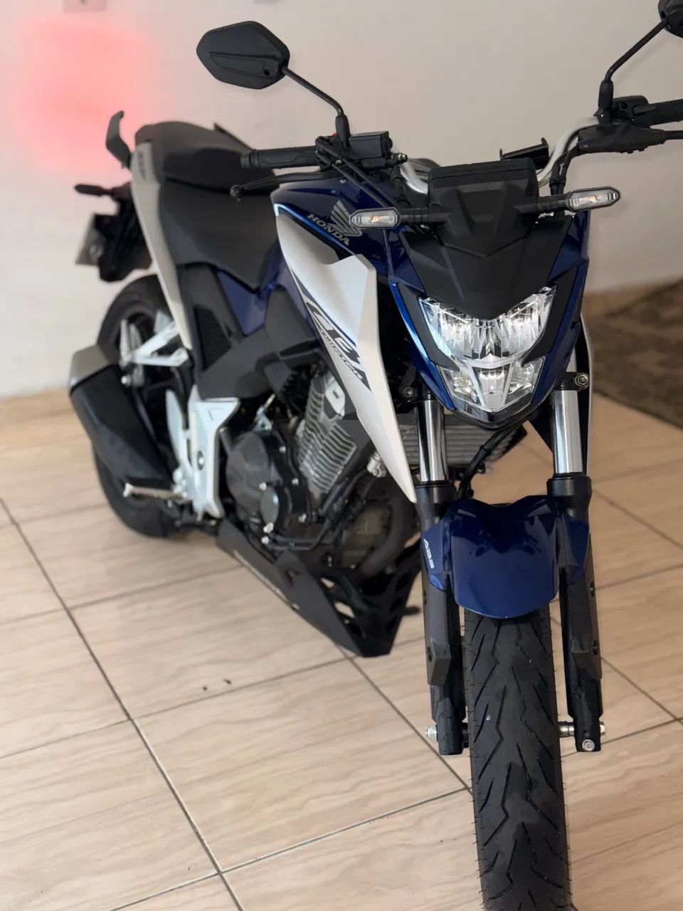 CB TWISTER 300f - Foto 4