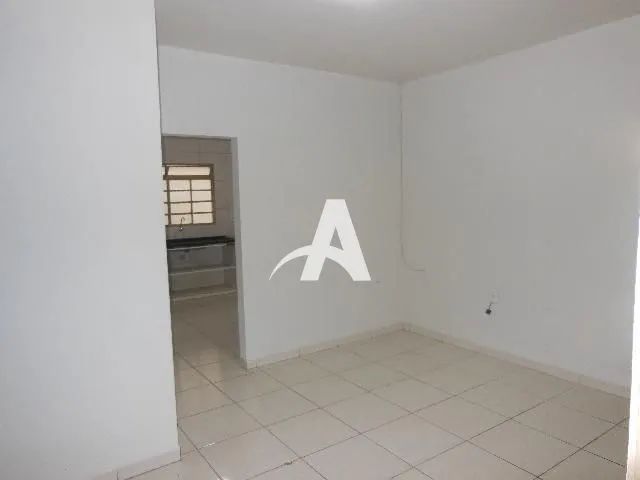 Aluguel Casa SEGISMUNDO PEREIRA