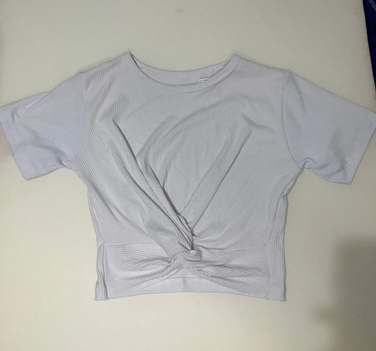 Lote roupa feminino  - Foto 2