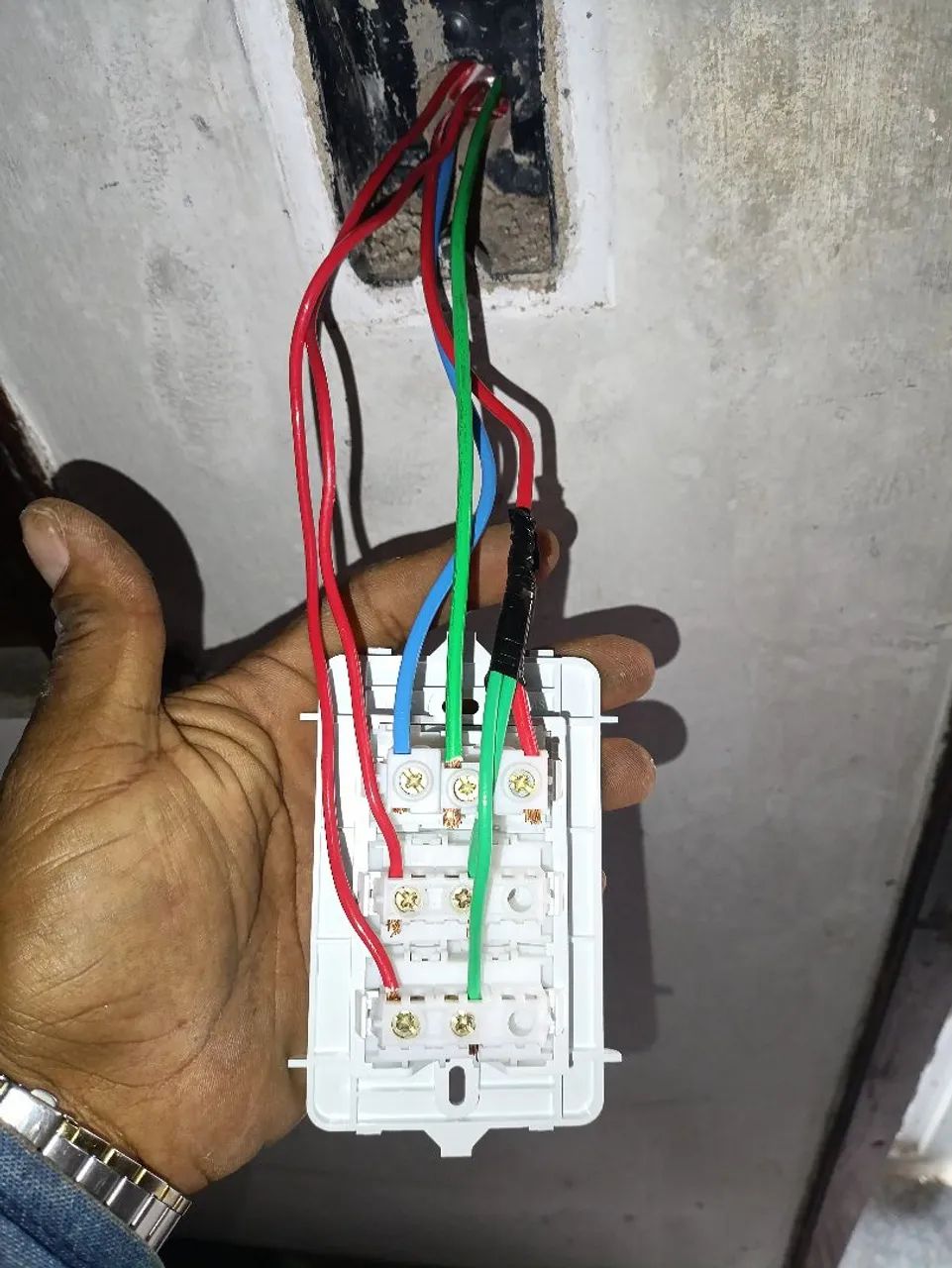 Eletricista  - Foto 4