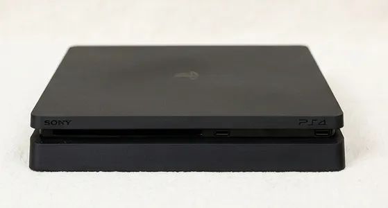 PlayStation 4 Slim - Foto 3